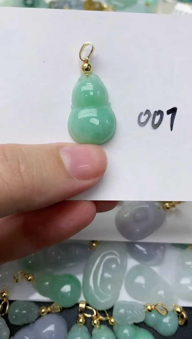 【闪购商品】翡翠吊坠(不含链)未镶嵌007