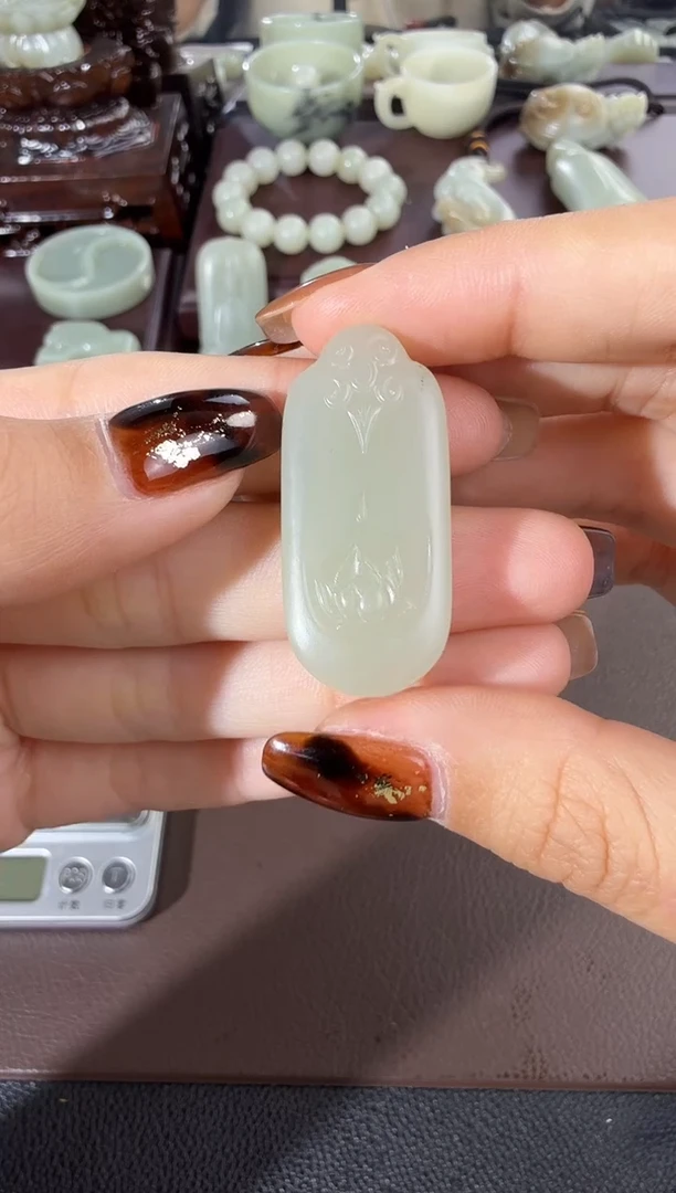 吊坠(不含链)未镶嵌和田玉1