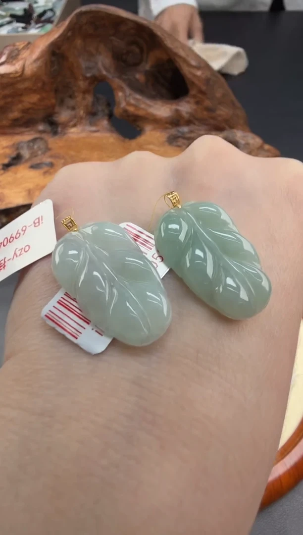 吊坠(不含链)18K金镶嵌翡翠翡翠饰品（多样性发货一件）-106