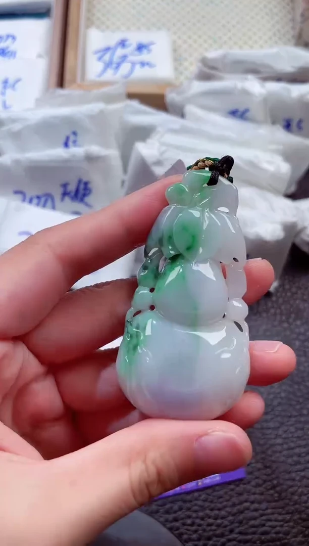 颈饰未镶嵌翡翠00001993