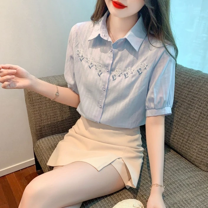 夏季新款气质轻奢高级感绣花棉布衬衫女2025洋气减龄薄款短袖上衣