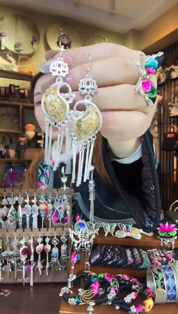 刺绣非遗刺绣民族风耳环