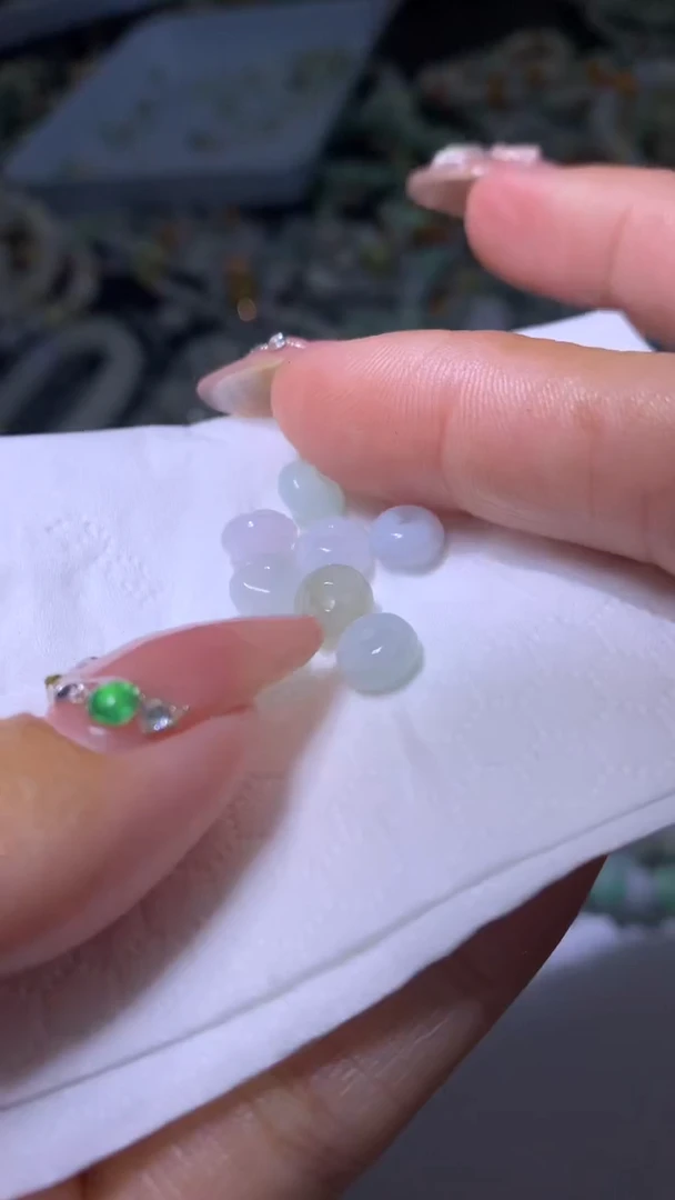 【闪购商品】翡翠颈饰未镶嵌MJX022329