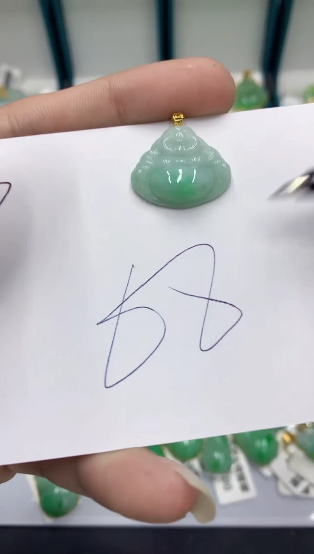 【闪购商品】翡翠颈饰18K金镶嵌翡翠