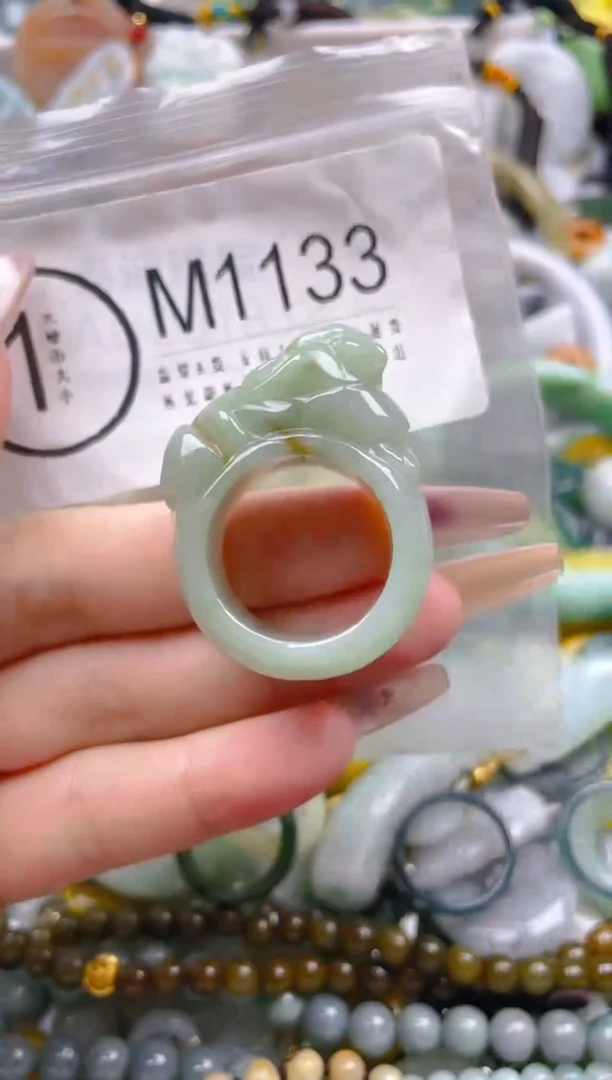 【闪购商品】翡翠颈饰未镶嵌21.2/M/翡翠A货一图一物