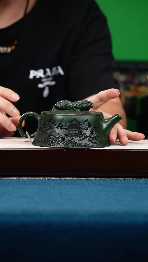 茶壶紫砂绿泥卧虎藏龙