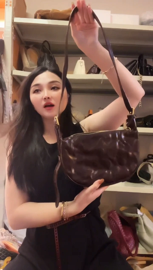 水牛剖层皮革高端订制时尚百搭女士手提 腋下 斜跨包包