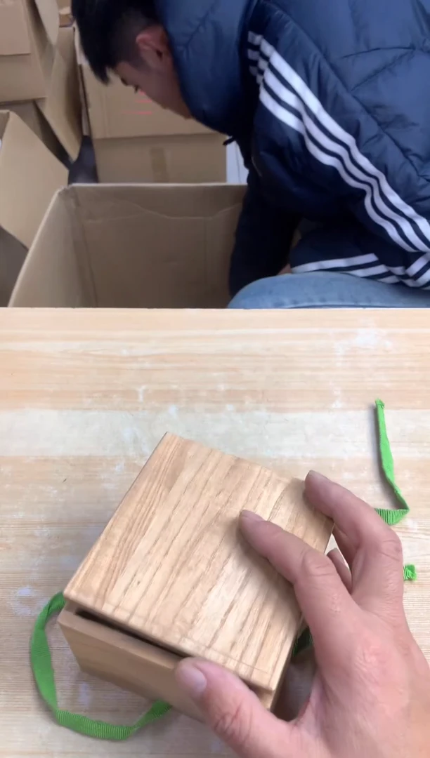 .再*默认微瑕，no退no换，介意勿拍