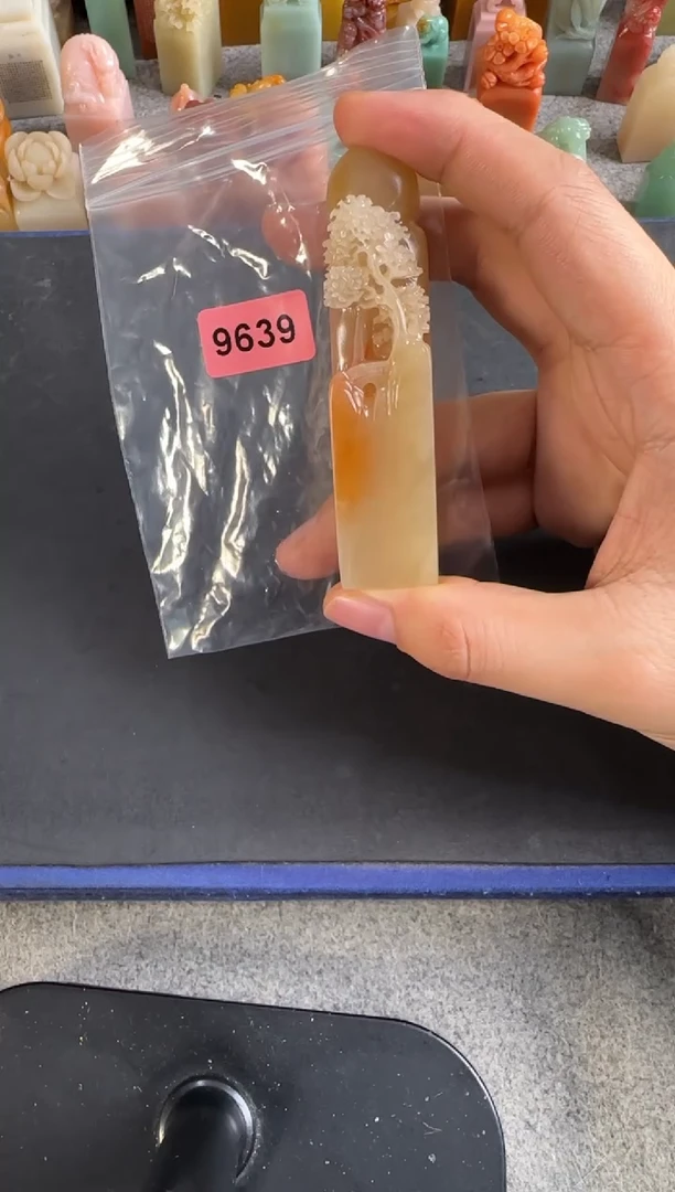 寿山石印石?**u9639包四字