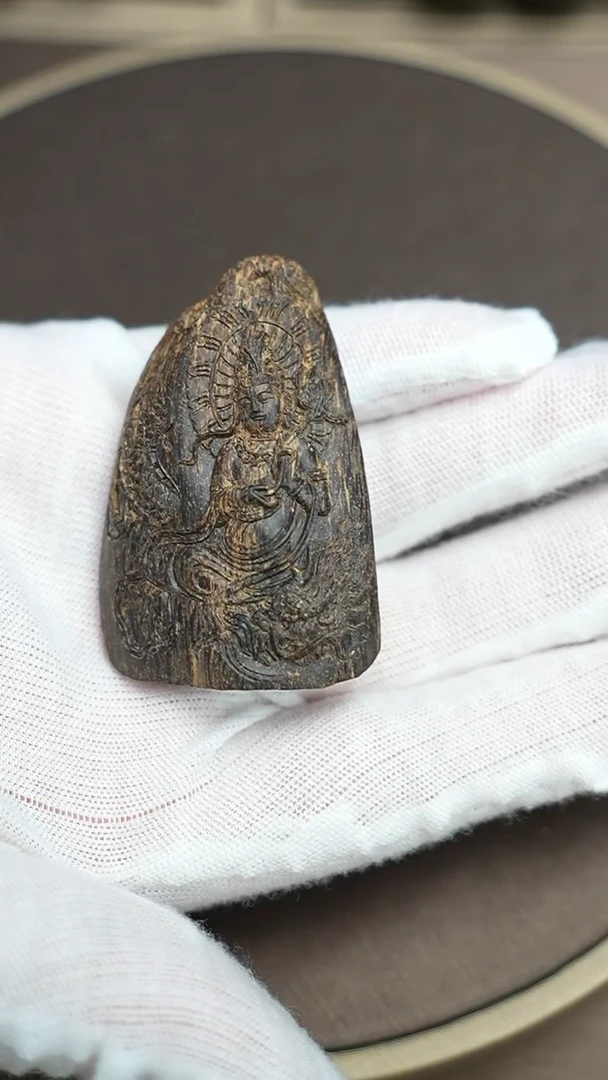 沉香吊坠沉水惠安沉香吊坠12.5克