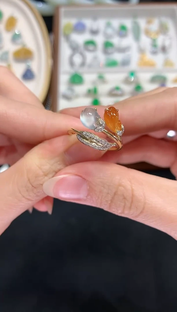 【闪购商品】翡翠戒指18K金镶嵌W59|9800