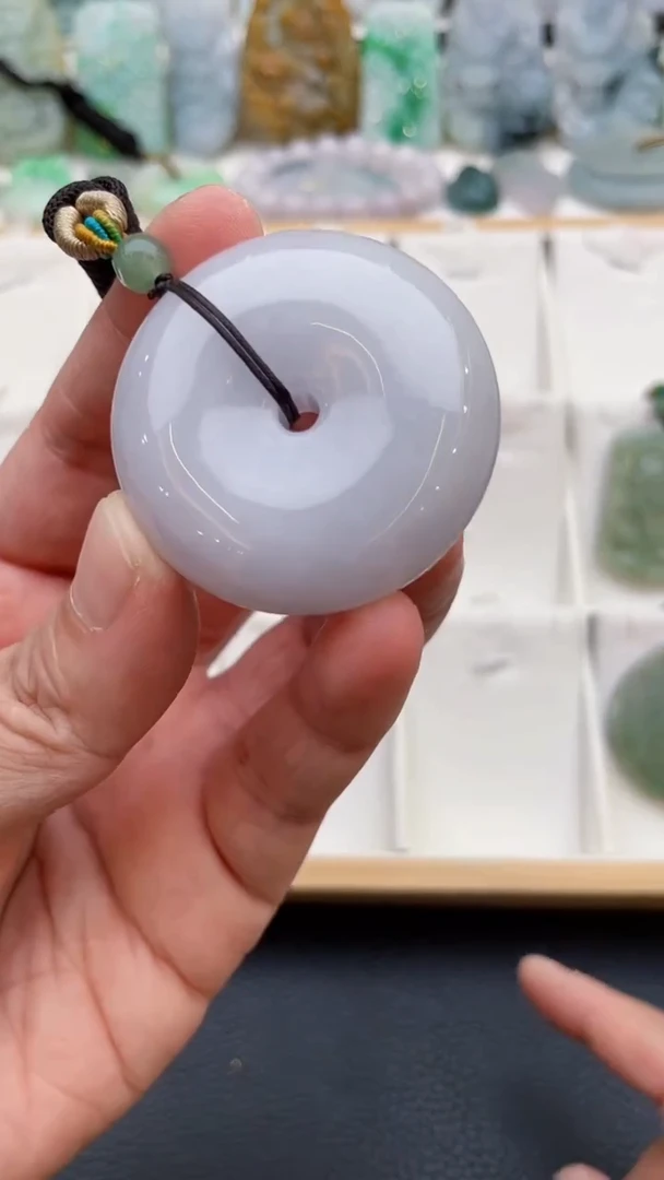 颈饰未镶嵌翡翠天然缅甸翡翠A货16