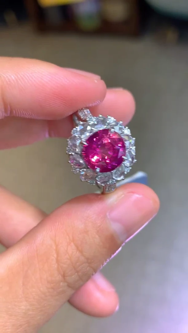 戒指彩色蓝宝石18K金镶嵌3.12CT