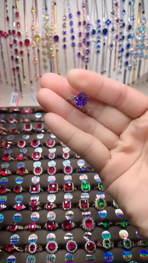 【闪购商品】水晶戒指银S925镶嵌银色8.10