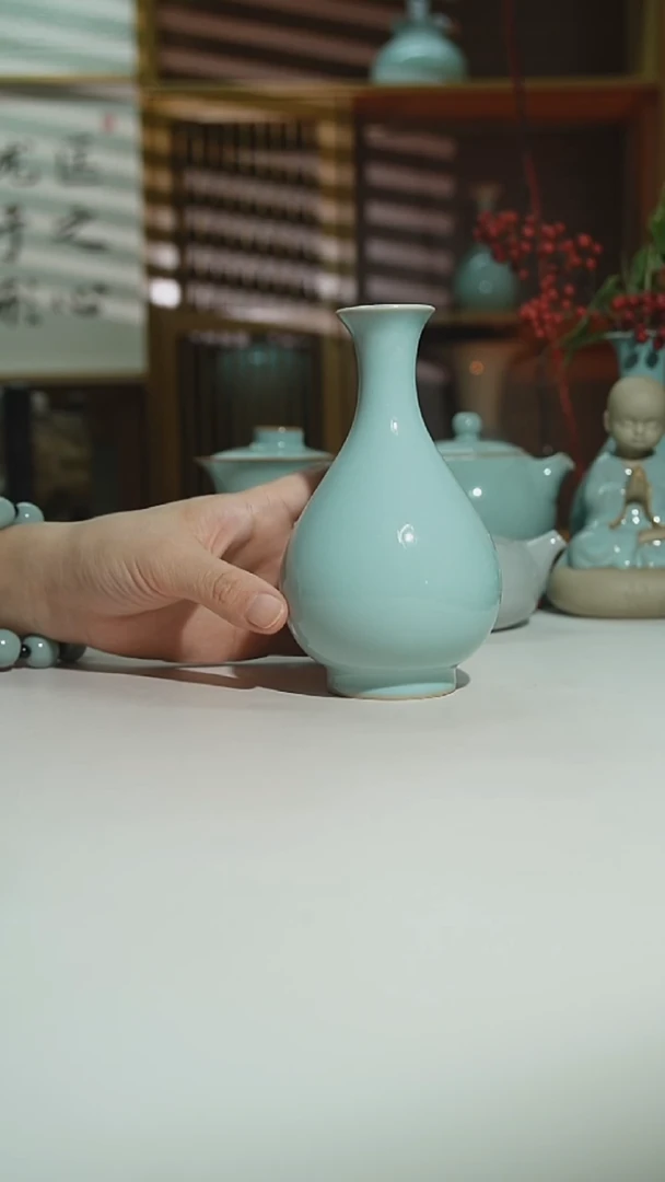 天青珑匠玉壶春二级