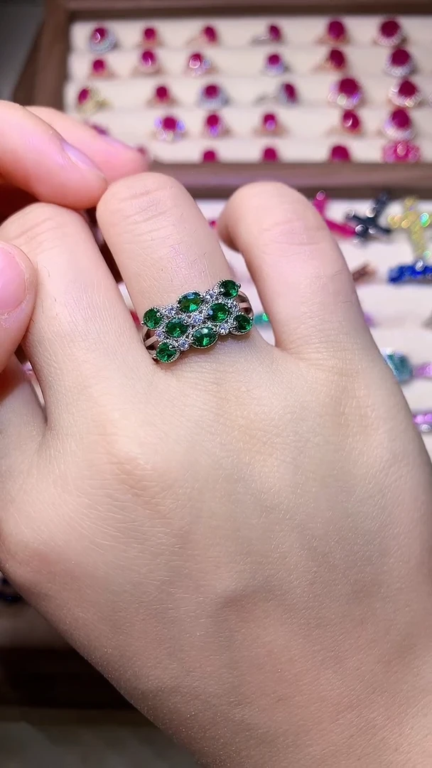 【闪购商品】祖母绿戒指银S925镶嵌000