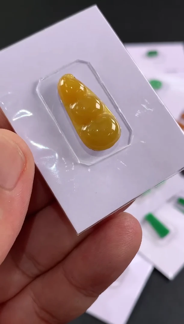 未镶嵌定制翡翠森**美翡翠