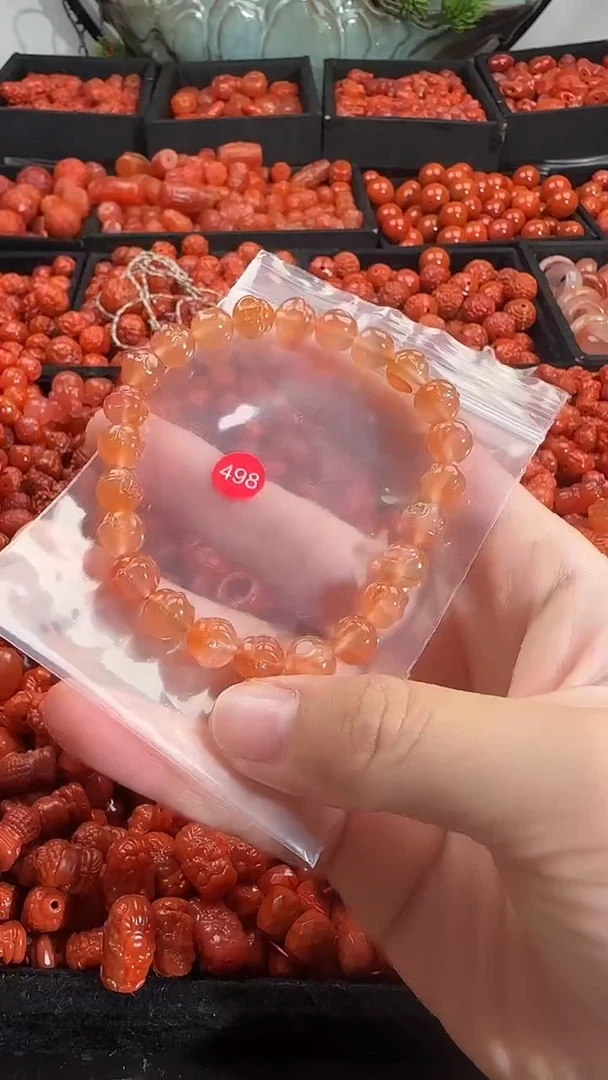 颈饰未镶嵌南红玛瑙1