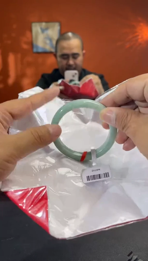 未镶嵌手镯翡翠4 58