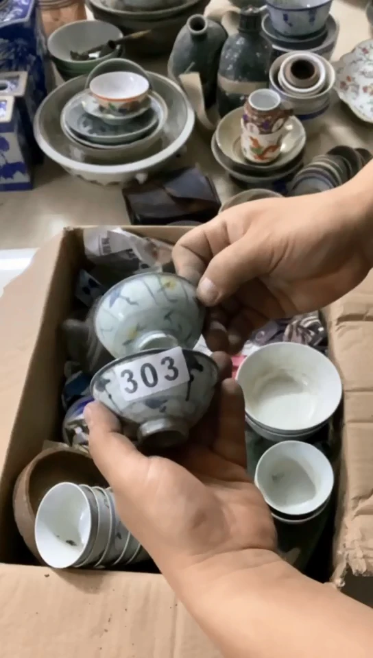 【闪购商品】1有瑕疵的瓷器一单哦~~