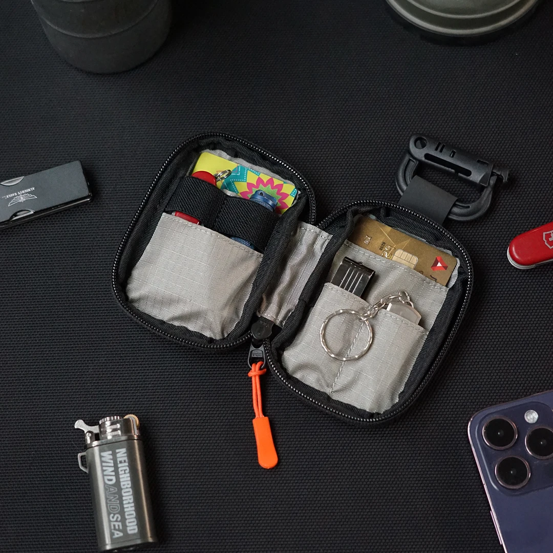 DOOMGEAR迷你白洞收纳包凯夫拉大力马考杜拉对开多功能证件包机能