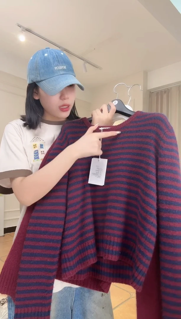 ??设计师品牌粉色长袖TS码