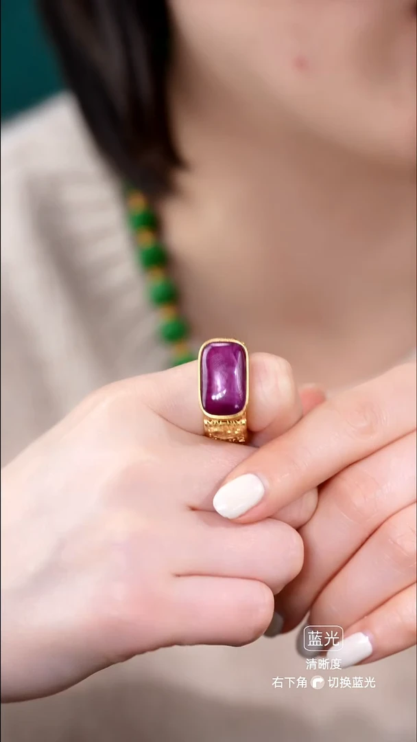 未镶嵌戒指红宝石戒指