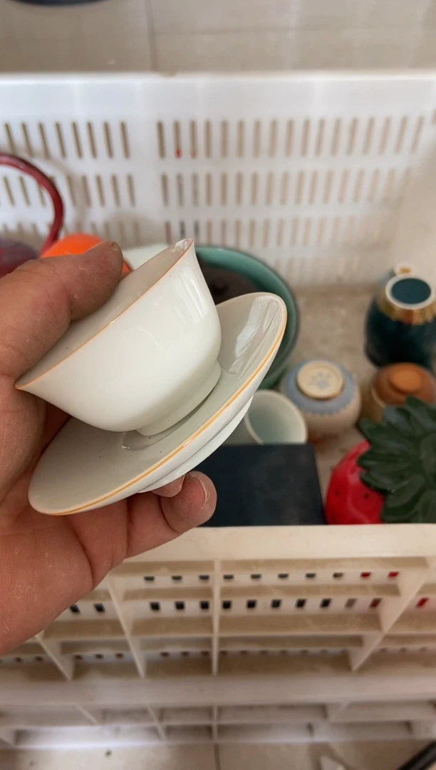 杯无运费险有瑕疵的摄影的产品有使用过的痕迹有点脏介意勿拍