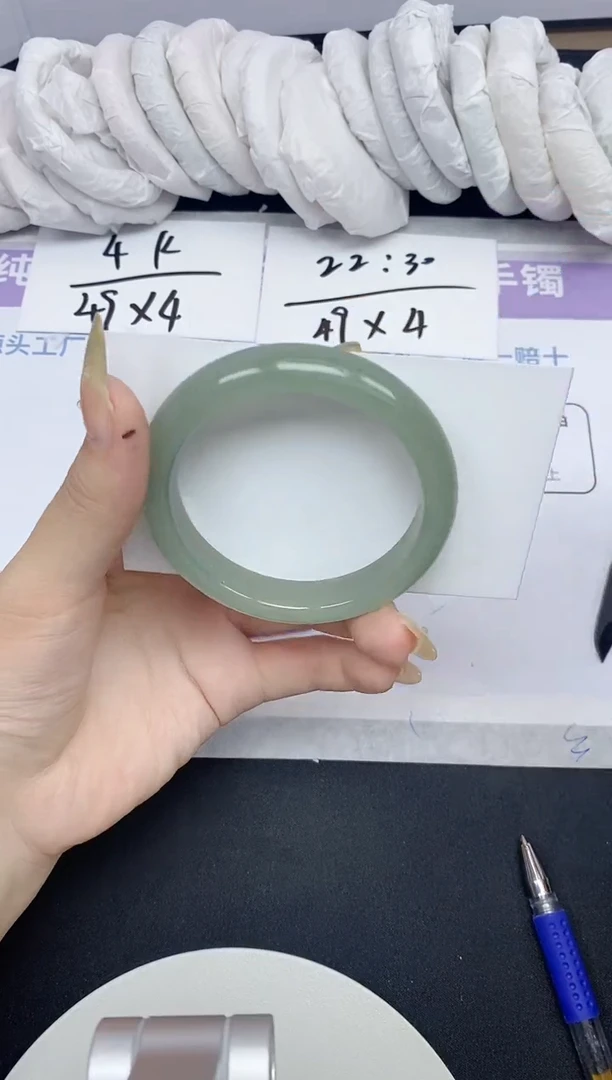 石英质玉手镯未镶嵌257-56圈口