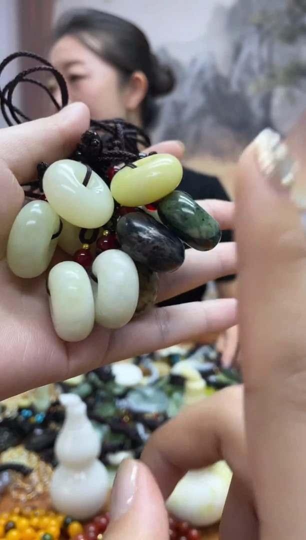 未镶嵌岫玉吊坠多样性发货拍一发一