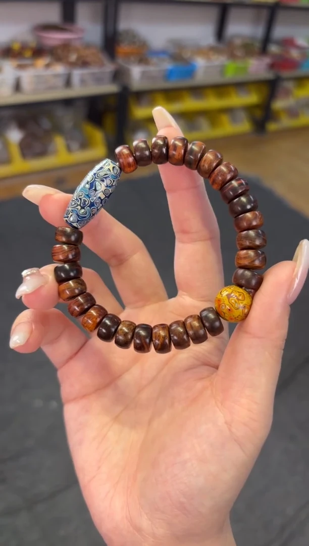 【闪购商品】黄花梨/降香黄檀手串/手链 海南黄花梨碧云