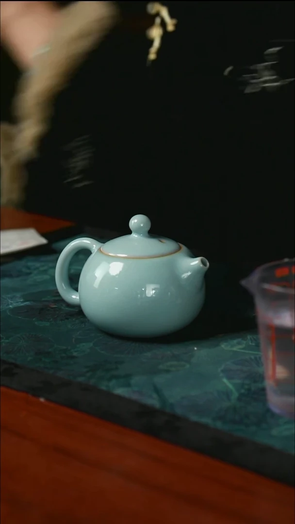 西施壶 倒烧 开片 一级品  230毫升