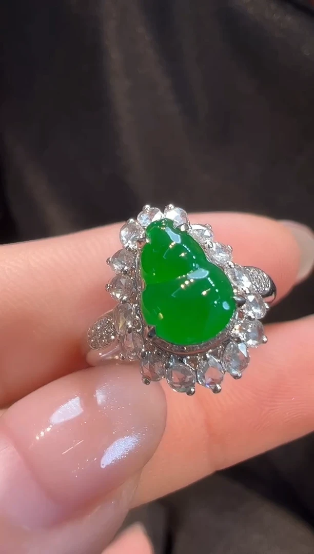 18K金镶嵌戒指翡翠AL6