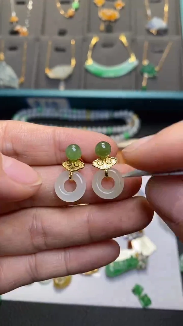 颈饰银S925镶嵌翡翠净货多样性发一36927