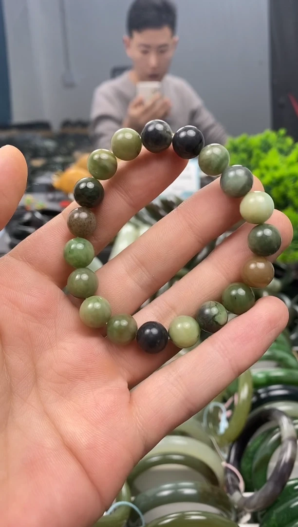 未镶嵌手镯和田玉10mm