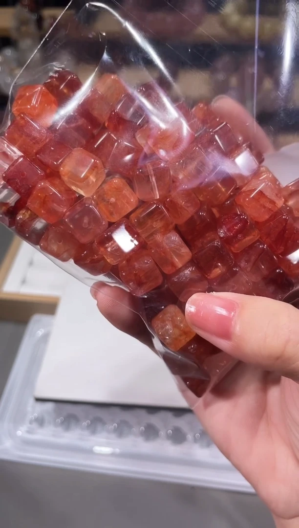 未镶嵌手链水晶A792红胶花方糖10多样性发一