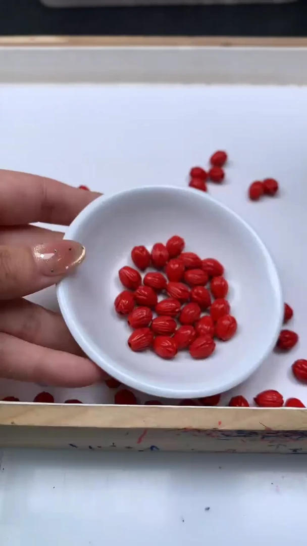 未镶嵌散珠玛瑙/玉髓E18红 砂 玉兰花 10*8mm 10个6.8元