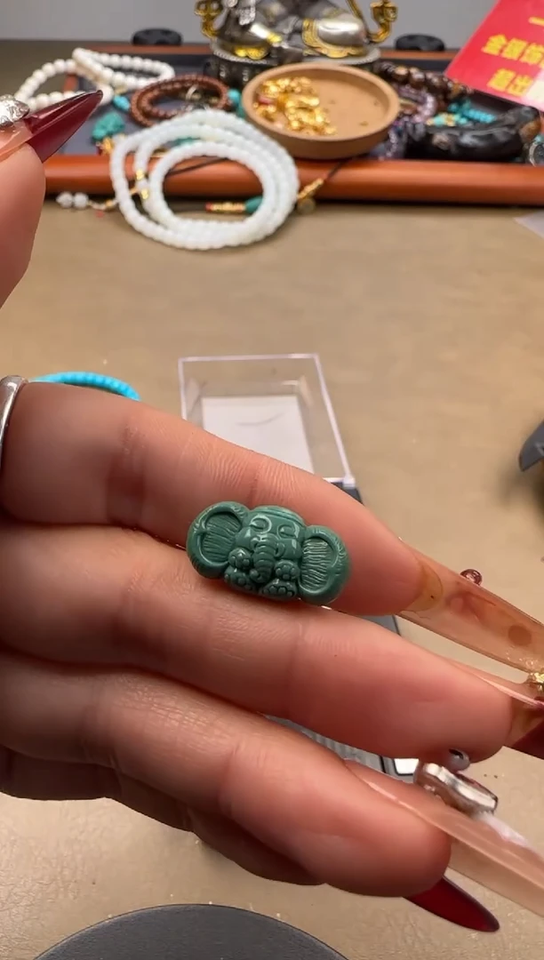 【闪购商品】绿松石颈饰未镶嵌绿松石