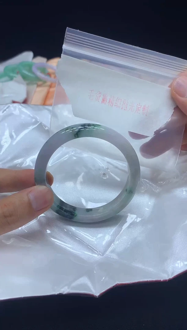定制翡翠毛货需要精细抛光未镶嵌天然A货翡翠