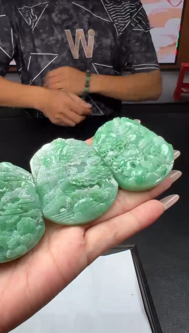 未镶嵌定制翡翠8-29HDJT017754多样性发其一