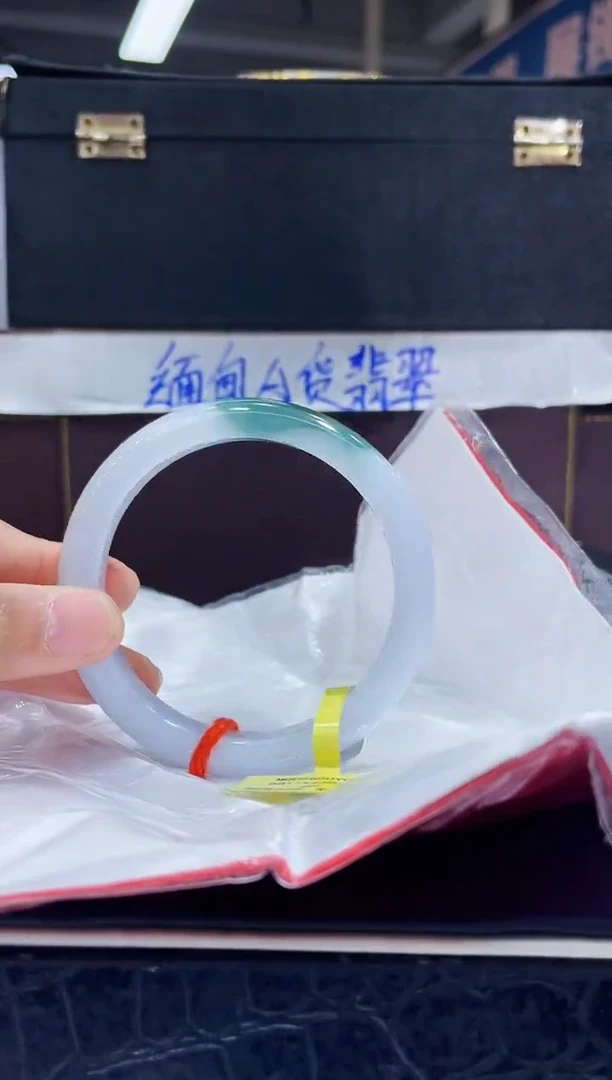 未镶嵌手镯翡翠14