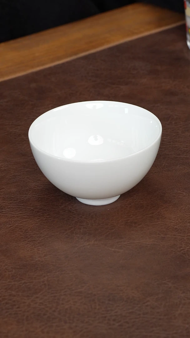 景德镇白胎大鸡心杯