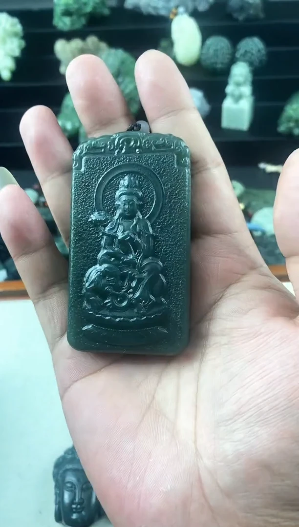 和田玉未镶嵌颈饰1