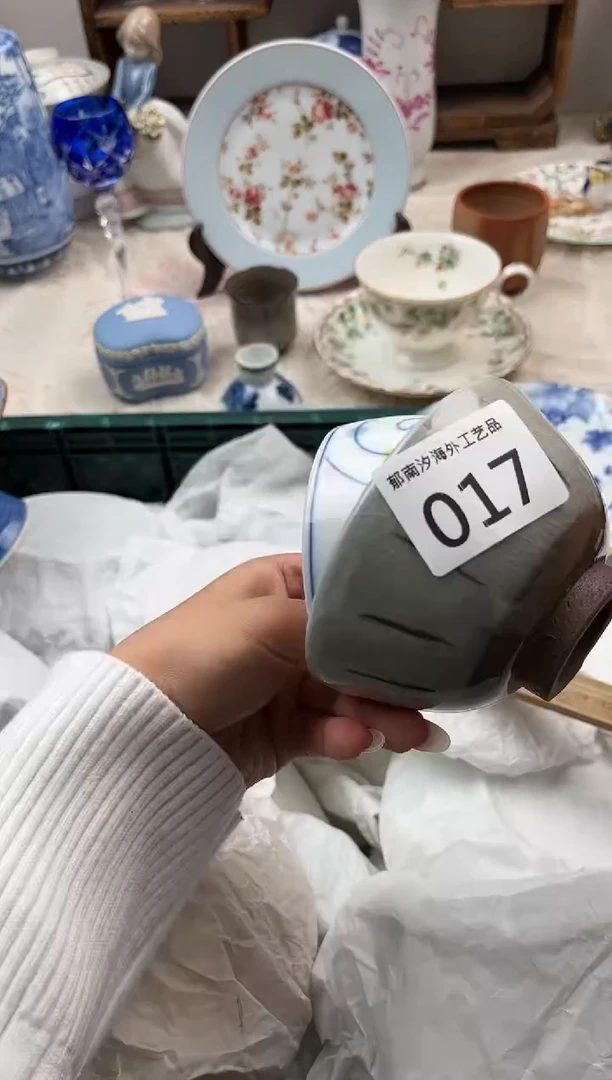 L****uB          017