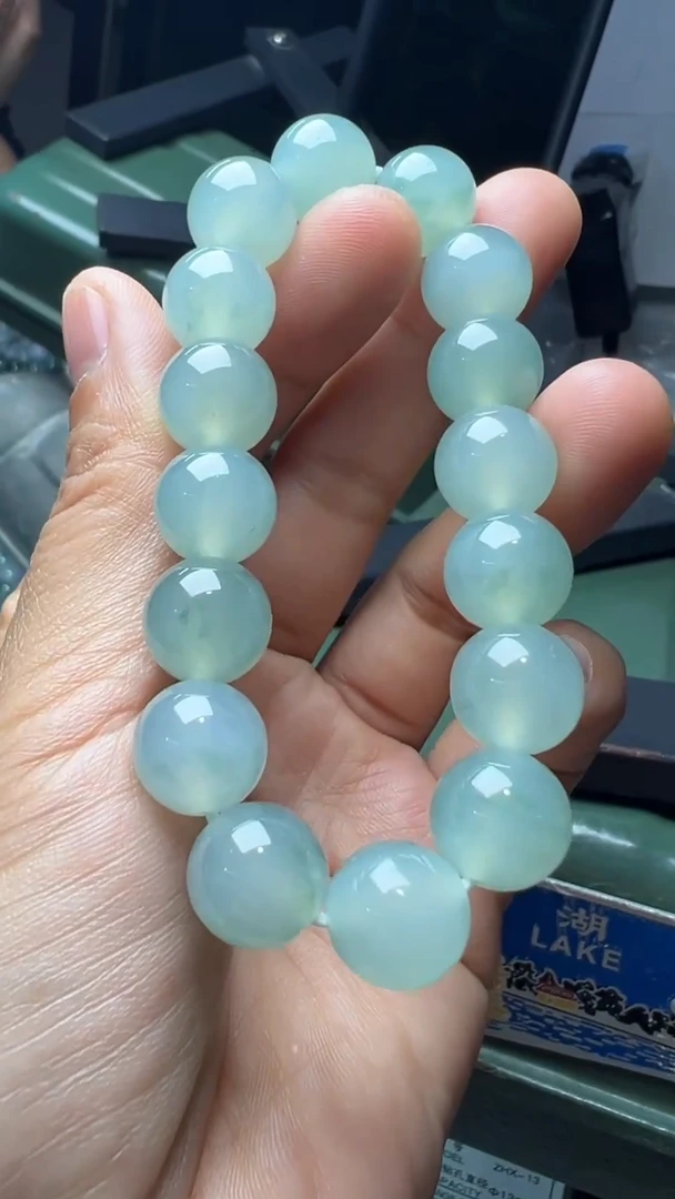 未镶嵌手串翡翠缅甸翡翠A货卡12.4左右