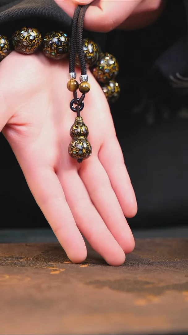 【闪购商品】黑金大漆紫光檀螺钿小脖挂