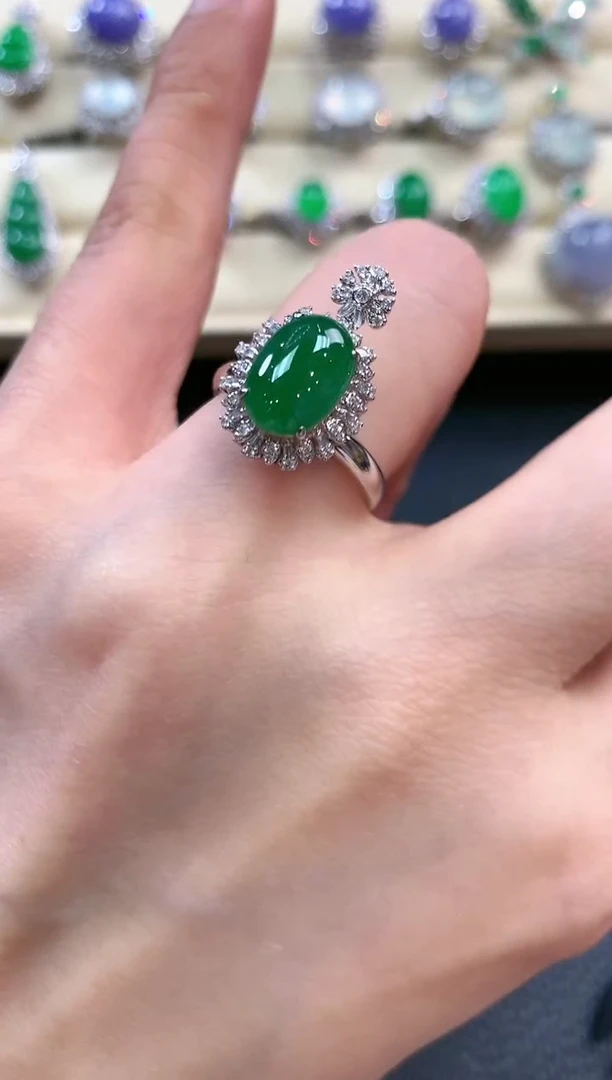 【闪购商品】翡翠戒指18K金镶嵌b91