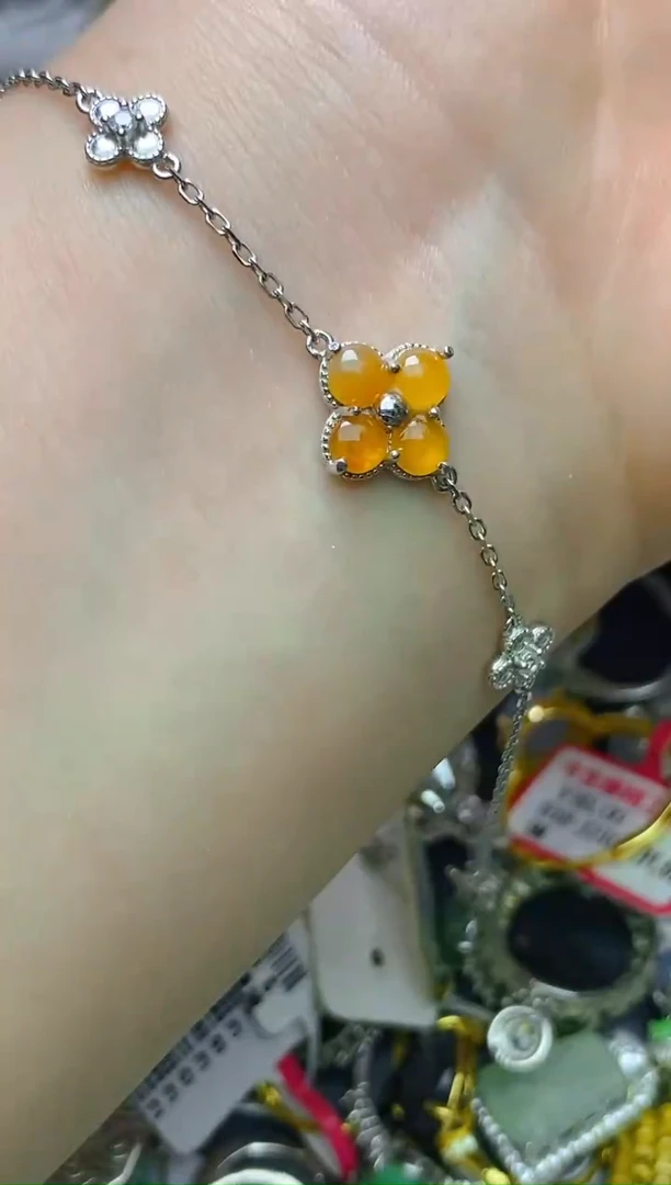 银S925镶嵌戒指翡翠百内无证书