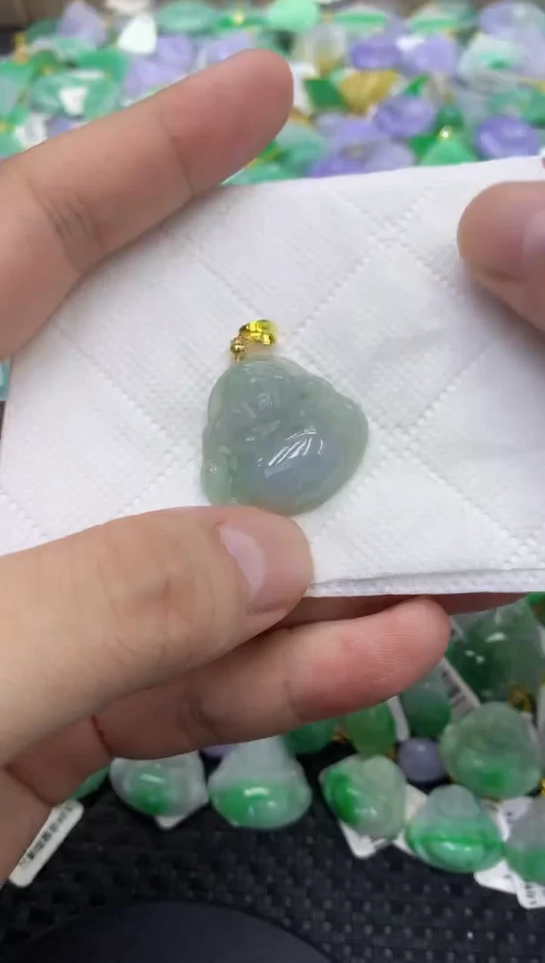 颈饰未镶嵌翡翠天然缅甸翡翠A货