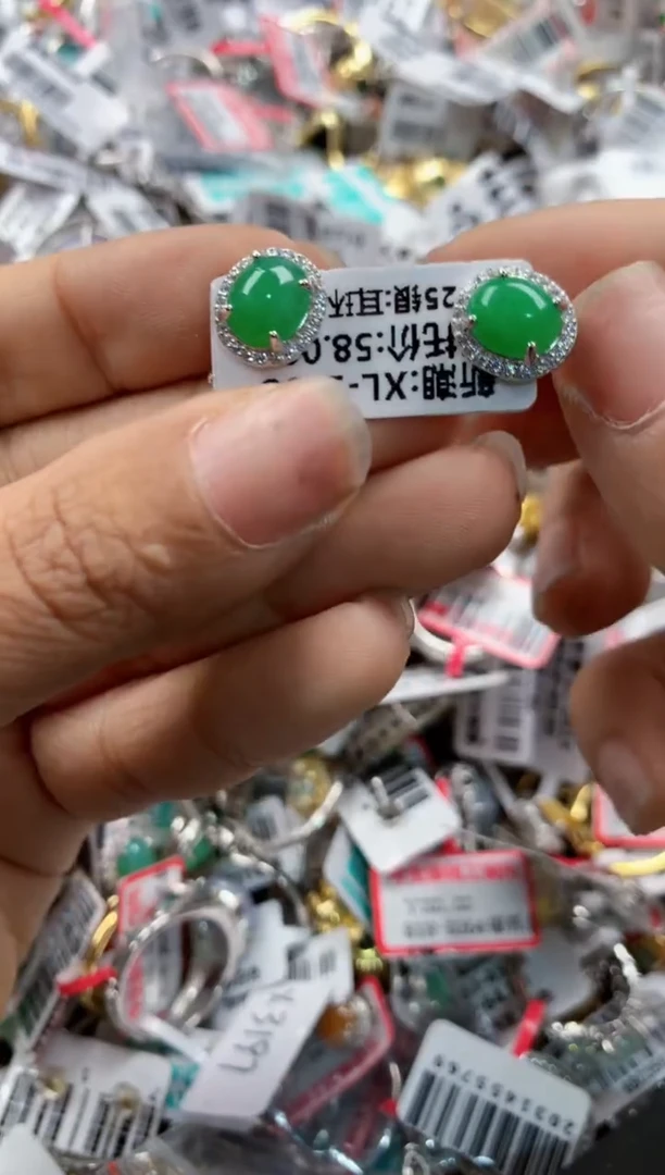 银S925镶嵌戒指翡翠11      7